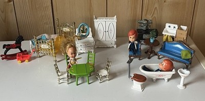 Vintage 1980 s Mattel The Littles Doll And Furniture Lot, 2 Dads + Baby + Extras