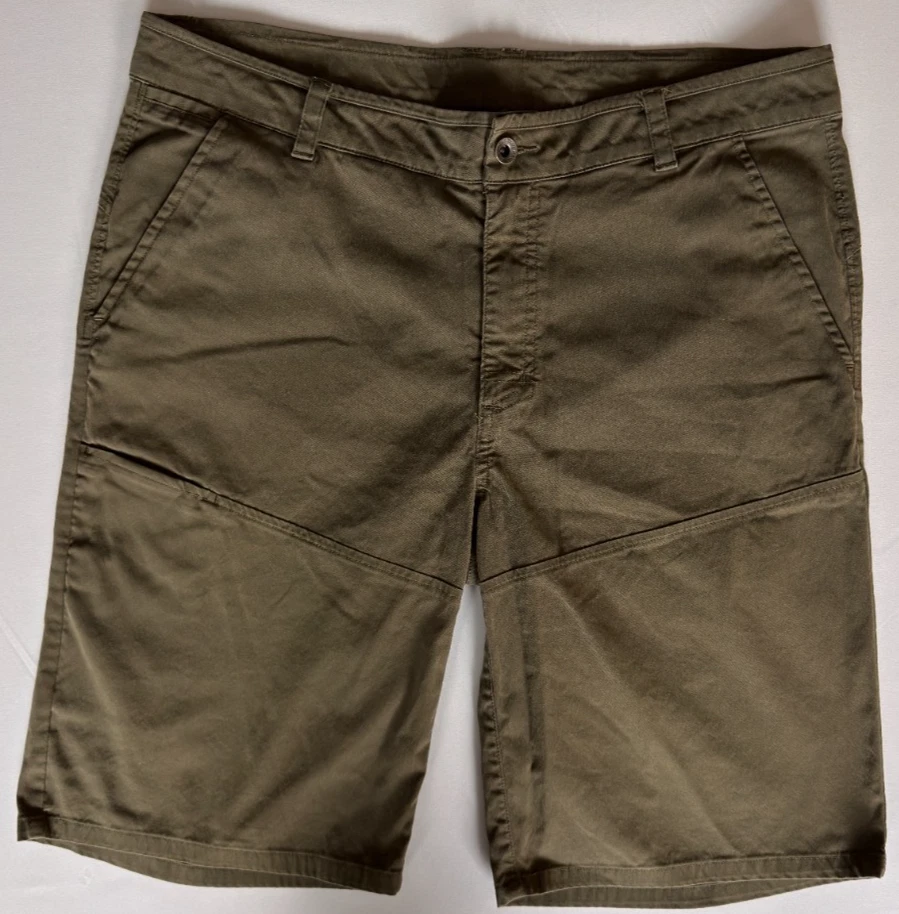 Mountain Hardwear AP Shorts Men's 36 Olive Hiking Stretch Zip Pocket