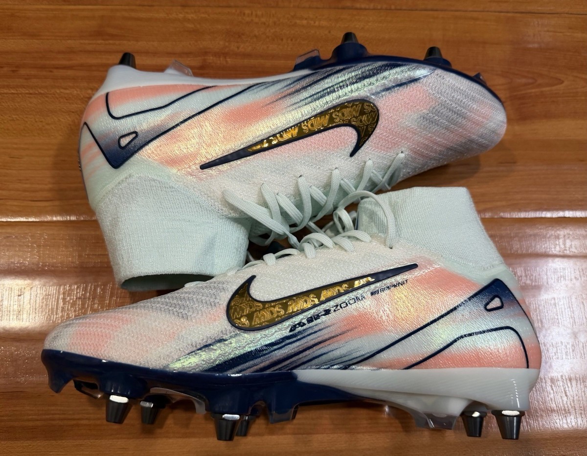 Size 6.5 - Nike Superfly 10 Elite Mercurial Speed CR7 SG Soccer