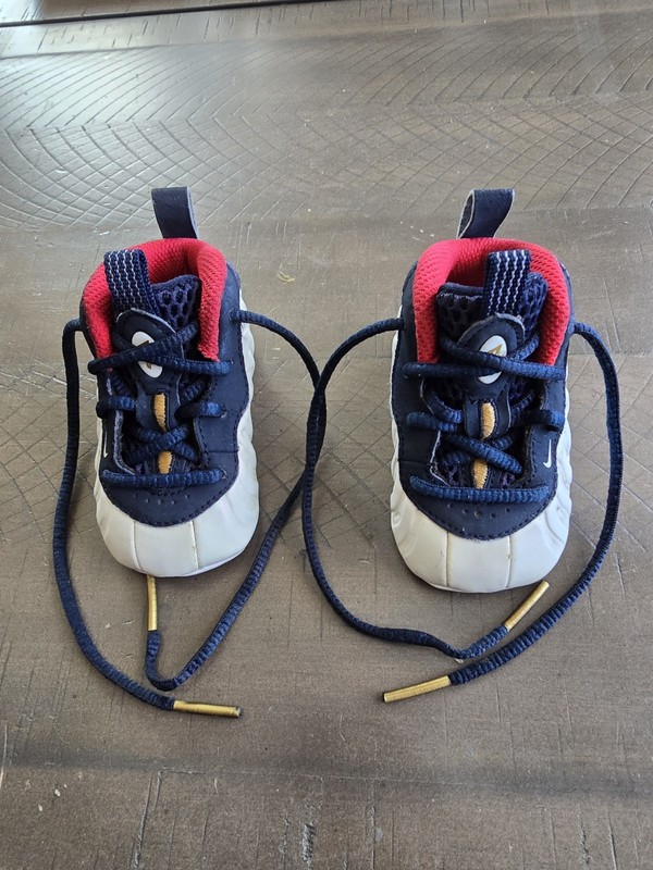 Nike Red White & Blue Toddler 2c Shoes