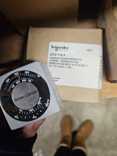 Schneider Electric 2212-119-1 Pneumatic Room Thermostat