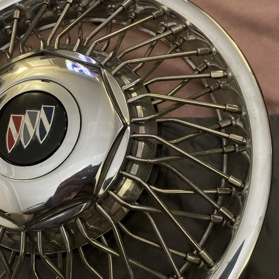 Buick Electra Lesabre Park Ave 1111C 1989-1991 14" cubierta de rueda de alambre tapacubos 1 Foto 3 de 4