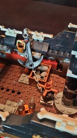 Lego Queen Anne's Revenge 4195 Pirates of the Caribbean Ship 100% Complete Set