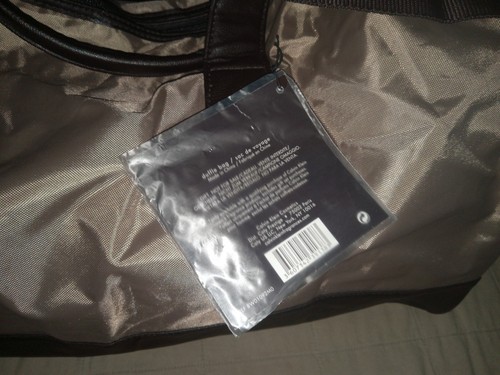 Calvin Klein Men's Beige & Black Duffel Travel Gym Weekender Bag NWT 8WO1O92MO - Picture 4 of 8