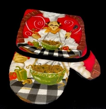 2 Piece Retro Italian Chef Themed Oven Mitt and Pot Holder New