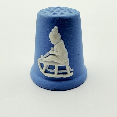 Vintage 1985 Wedgwood Blue Jasperware Child On Sleigh England Thimble