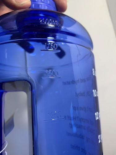 Favofit 2.2 Liter Dark blue water bottle 1 Gallon NEW - Picture 18 of 19