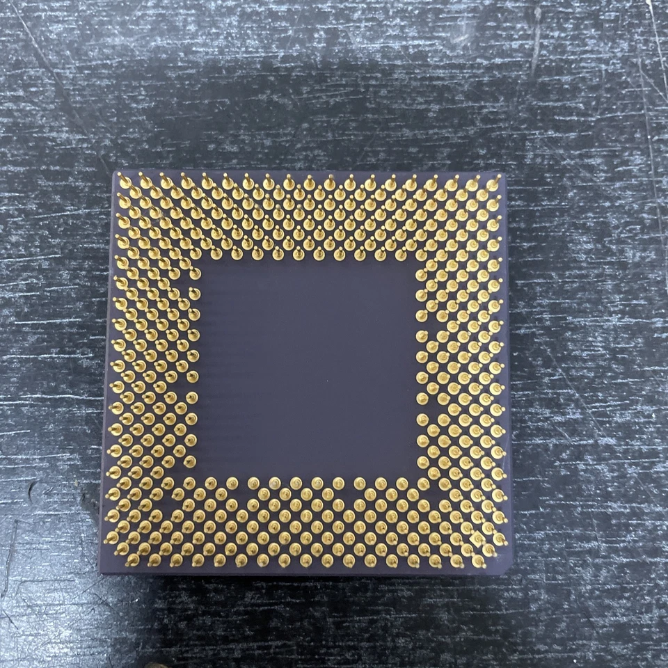 AMD Mobile Duron 800 800MHz/64KB/200MHz DHG0800AVS1B Presa / Presa A 462 CPU 32B - Immagine 2 di 2