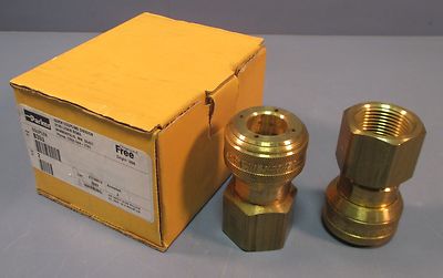 Box of 2 Parker B39J Coupler Pipe Thread Measured OD 1-1/8'' NIB