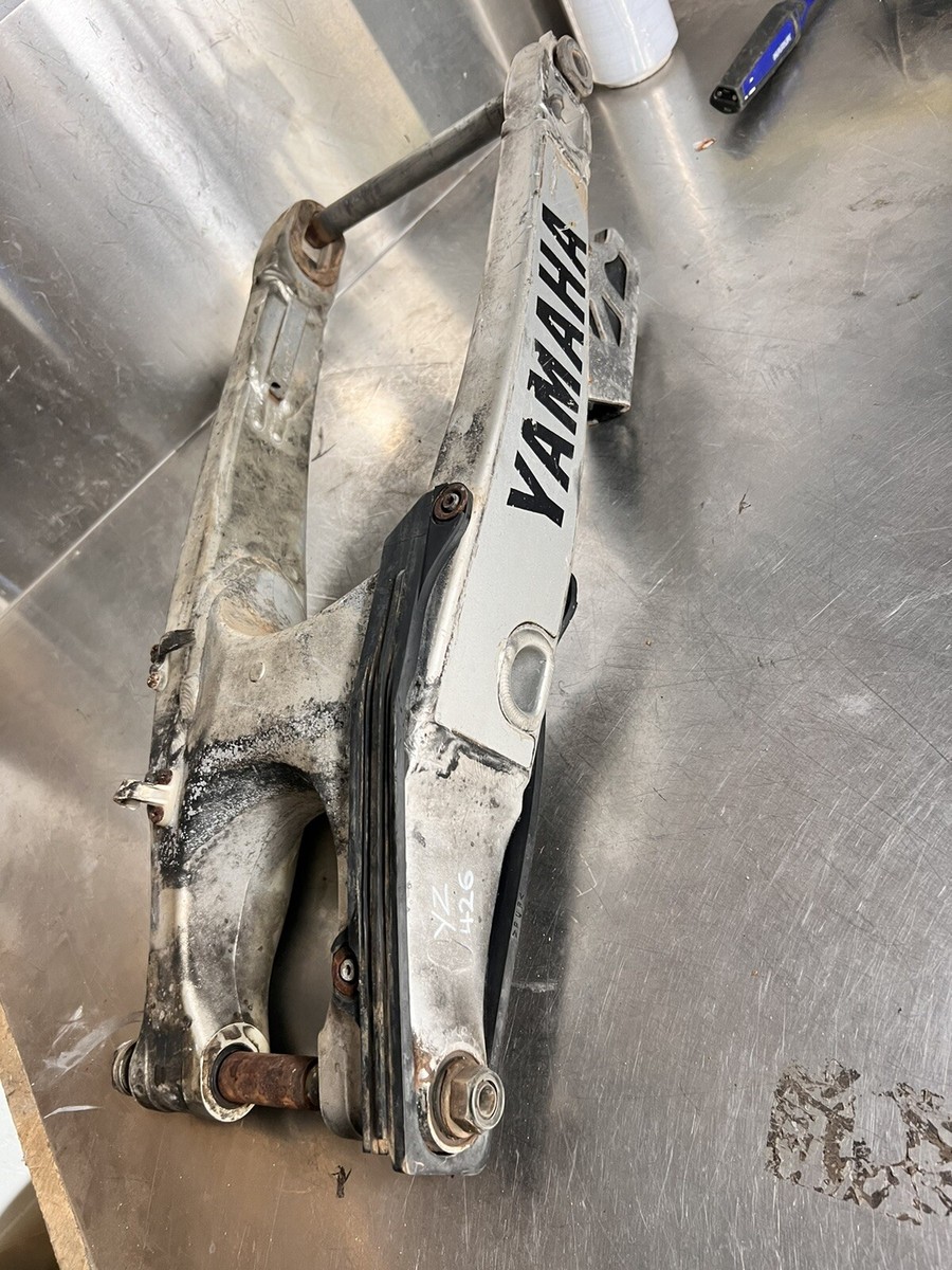 Yamaha YZ426 YZ 426 F YZ Swingarm Linkage Frame OEM 2002 02