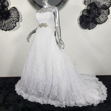 NWT 2750 DEMETRIOS 8/10 WHITE STRAPLESS RHINESTONE BEADED LACE WEDDING DRESS