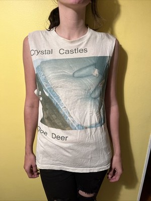Original Crystal Castles Doe Deer T-Shirt Size M Modified RARE Alice Glass 2010