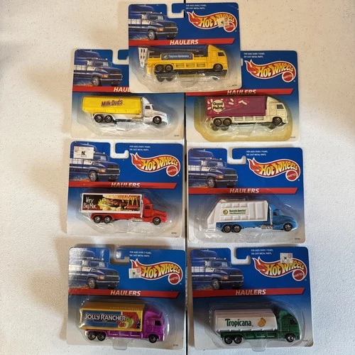 1997 Hot Wheels Vintage Set Of 7 Long Haulers New in the Package - Free Shipping