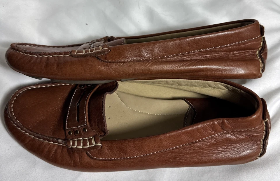 Mocos de conducción de cuero Johnston & Murphy para mujer talla 7,5 M marrón usados en excelente estado cuero suave Foto 2 de 4