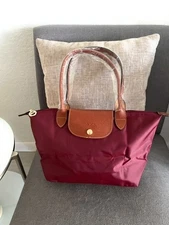 Longcamp Le Pliage Medium Size Tote Bag in wine red Canvas and brown leather