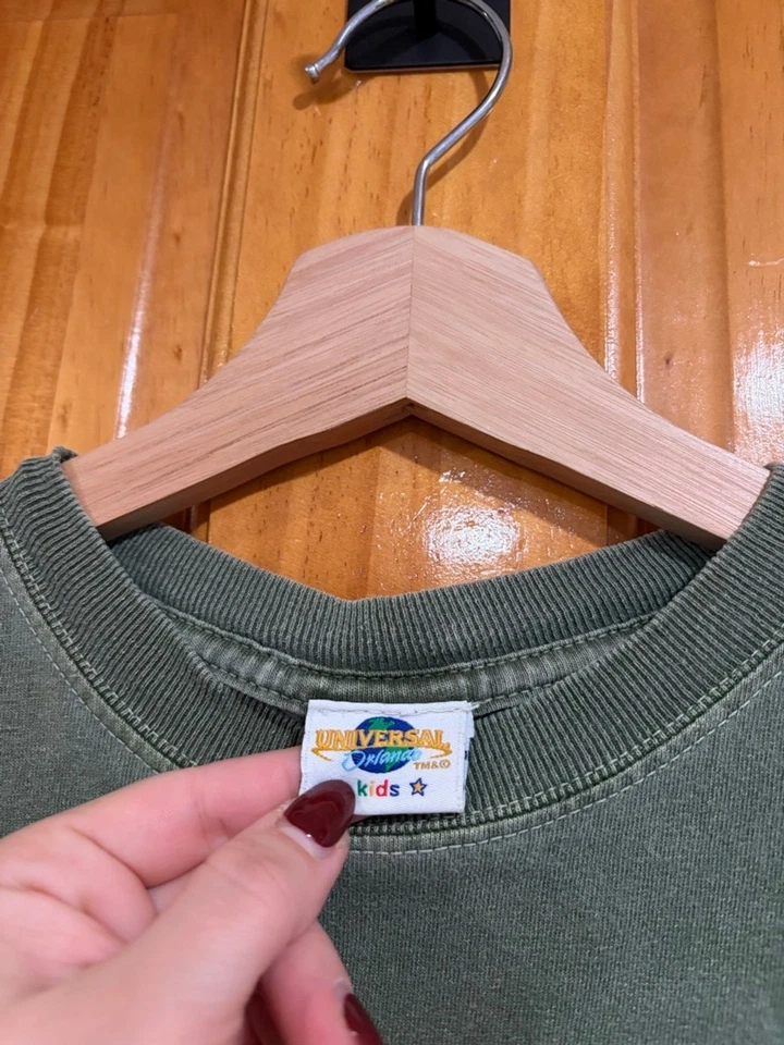 Vintage Universal Studios T-Rex Dinosaur Graphic Tee Kids Small Y2K Green - Image 2 of 4