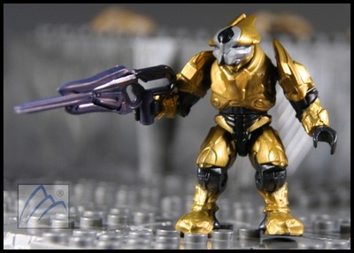 HALO MEGA BLOKS COVENANT GOLD ELITE ULTRA W/ STORM RIFLE ...