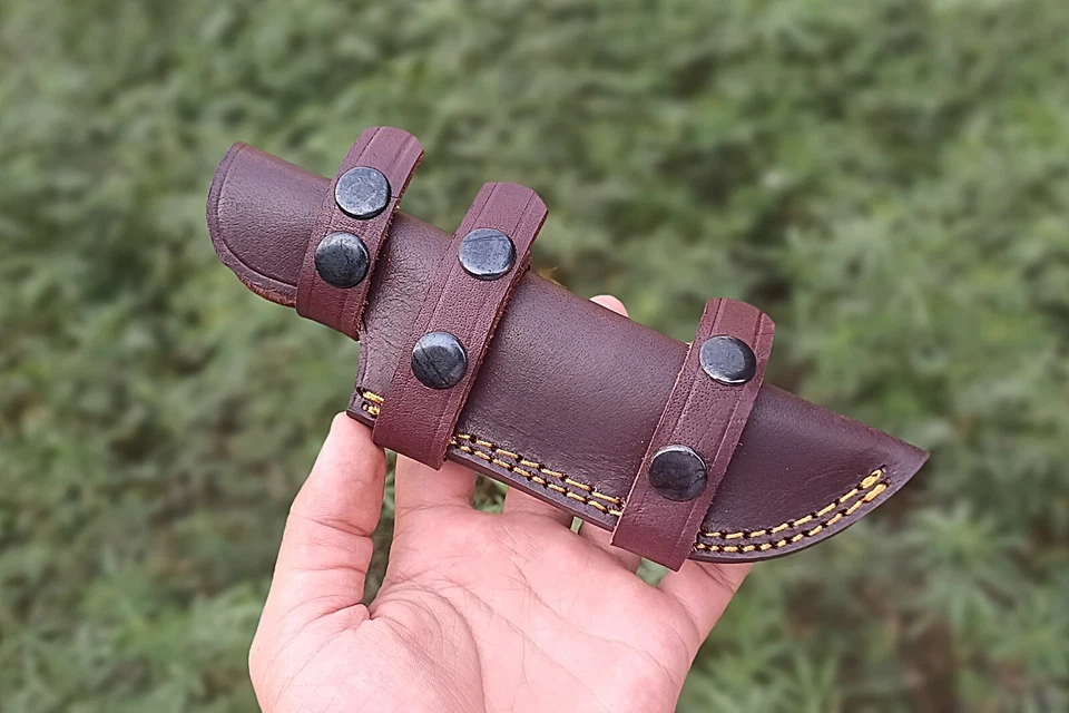 Cuchillo de hoja fija hecho a mano funda de cuero vertical llevar horizontal scout llevar Foto 2 de 4