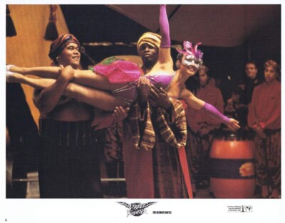 STREET FIGHTER Original Lobby Card 6 Jean-Claude Van Damme Raul Julia Wes Studi