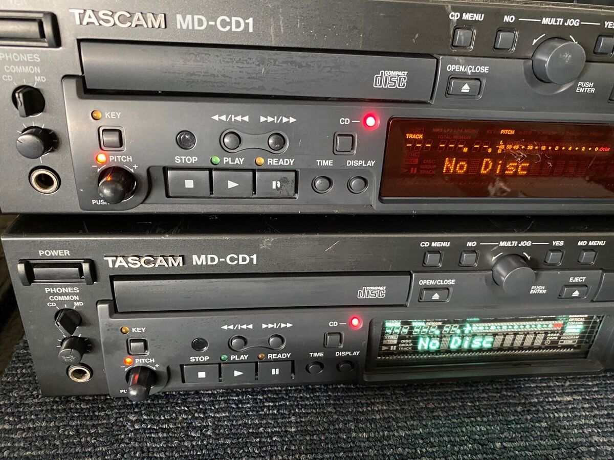 Lot of 2 Tascam MD-CD1 Combination Minidisc Recorder/CD Lot of 2 Tascam MD-CD1 Combination Minidisc Recorder/CD