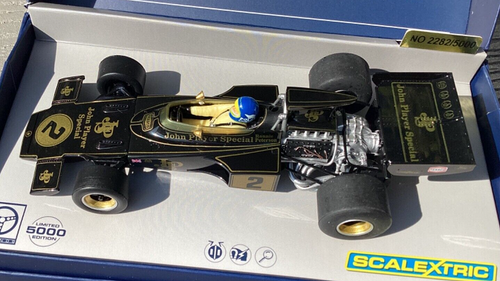 SCALEXTRIC 1/32 LEGENDS JPS LOTUS 72E #2 RONNIE PETERSON SLOT CAR 1/5000 C 3703 - Bild 5 von 24