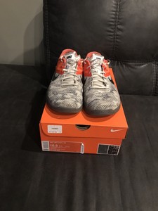 nike metcon 4 xd hyper crimson