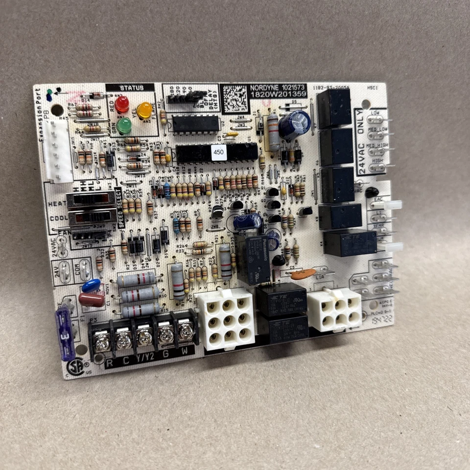 Nordyne Intertherm Miller 1182-205 Furnace Control Circuit Board 1021573 B23 - Image 3 of 4