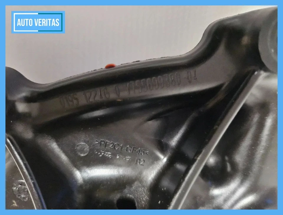 Original MINI COOPER R56 1.60 Petrol 88kw 2010 Water pump 25652148 V755699380 - Image 3 of 3