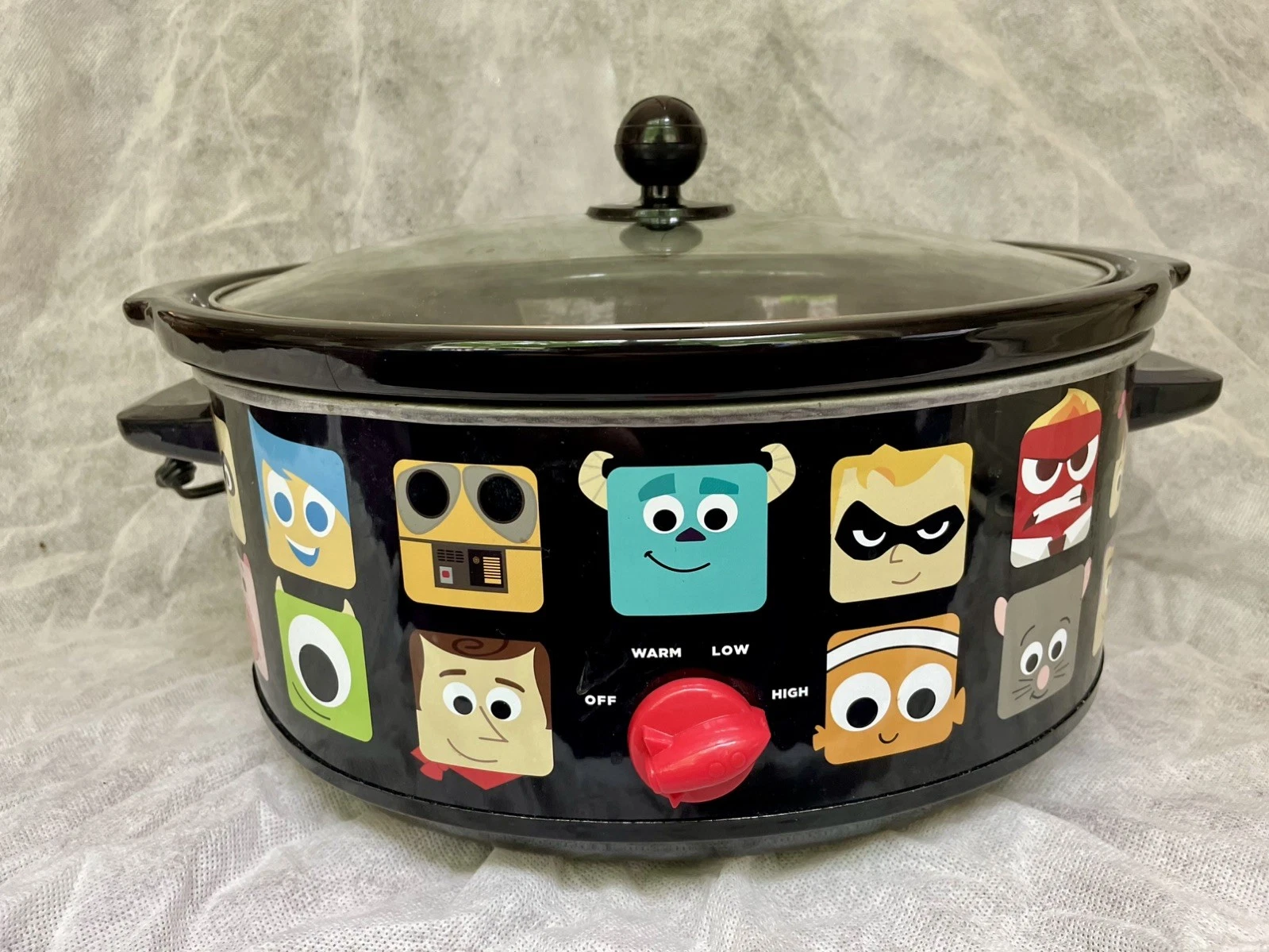 Disney Pixar 7 Qt Oval Crock Pot Slow Cooker Tested Works EUC