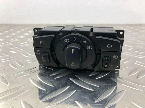 BMW 5 Touring E61 Scheinwerferschalter 6953737 3.00 Petrol 200kw 2008 22996280