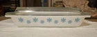 Vintage Pyrex Turquoise Snowflake Space Saver with Lid 1 1/4 Qt 548-B