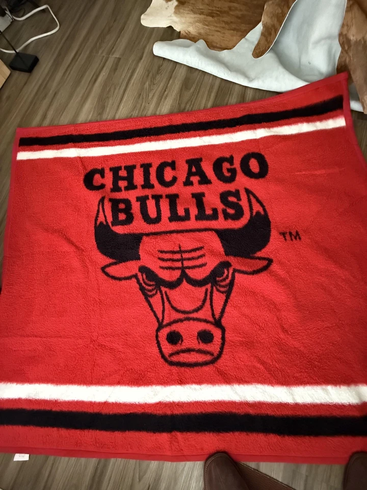 Cobertor Vintage Biederlack Chicago Bulls Vermelho Preto Anos 90 Reversível  - Imagem 4 de 4