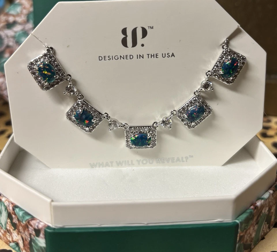 2024 Bomb Party Mayo Cumpleaños Colección “Endless Devotion” RBP 7520 Foto 4 de 4