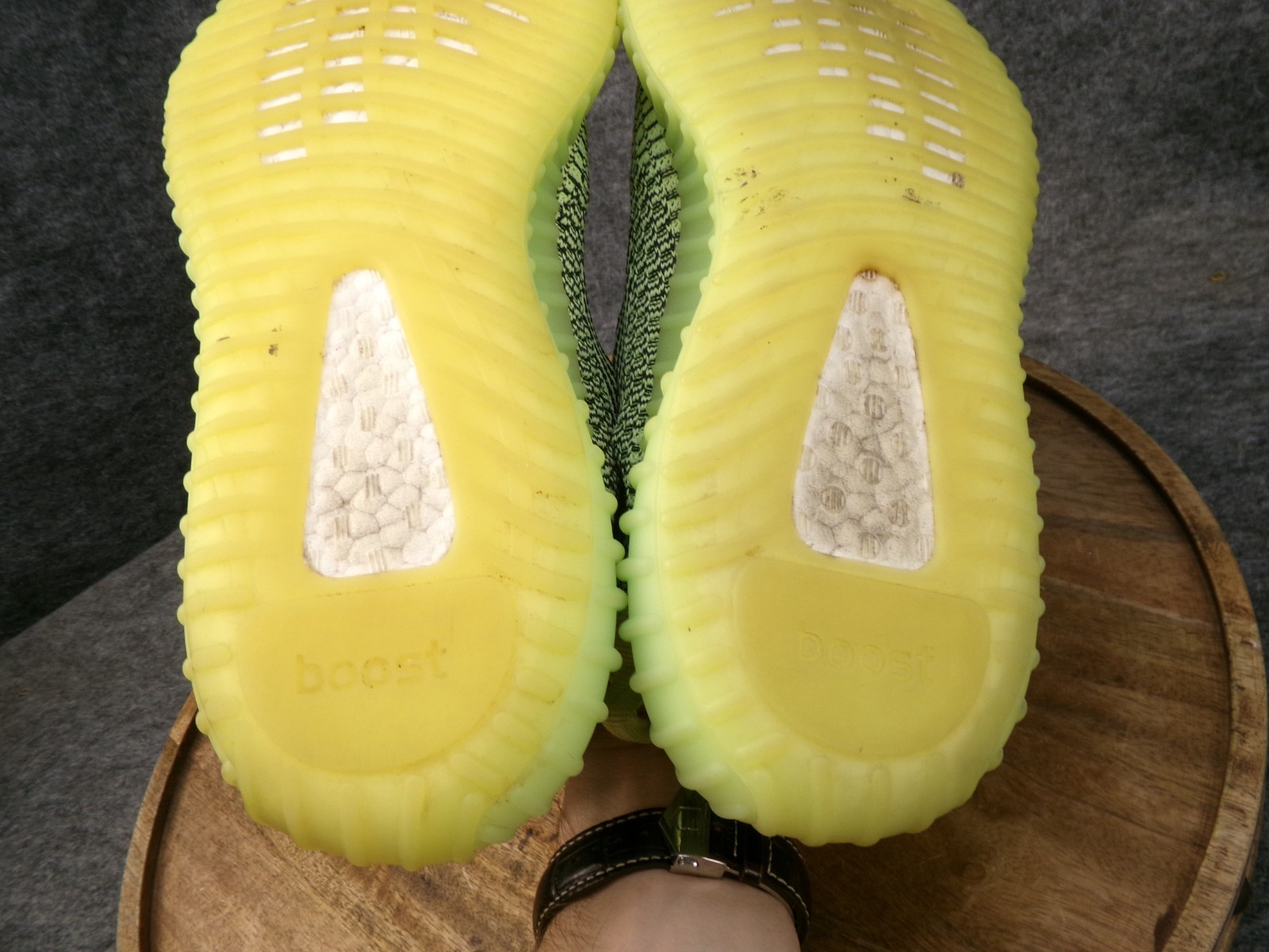 adidas Yeezy Boost 350 V2 Yeezreel Men's Size 11 FW5191 Primeknit Kanye Sneaker thumbnail 9