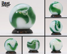 5/8" Calligraphy Swirl Marble Green White NM