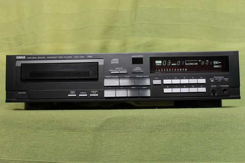 Yamaha CDX-700 Lettore CD **** 1 anno di garanzia - Foto 2 di 7