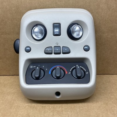 NICE! 00-06 Chevy GMC Overhead Console HomeLink Sunroof Climate Dome Light