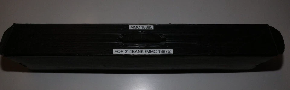 LOT of Kino Flo Items - 4' 4-Bank Soft Case w/bulbs - Image 4 of 4