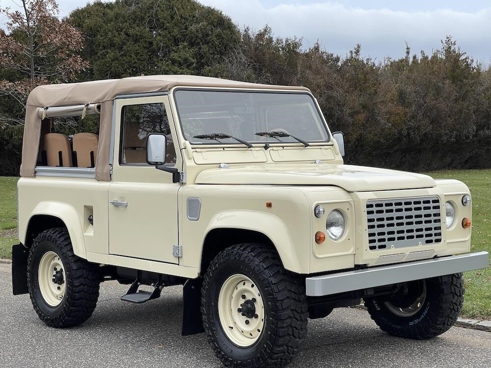 1997 Land Rover Defender for sale in Southampton New York