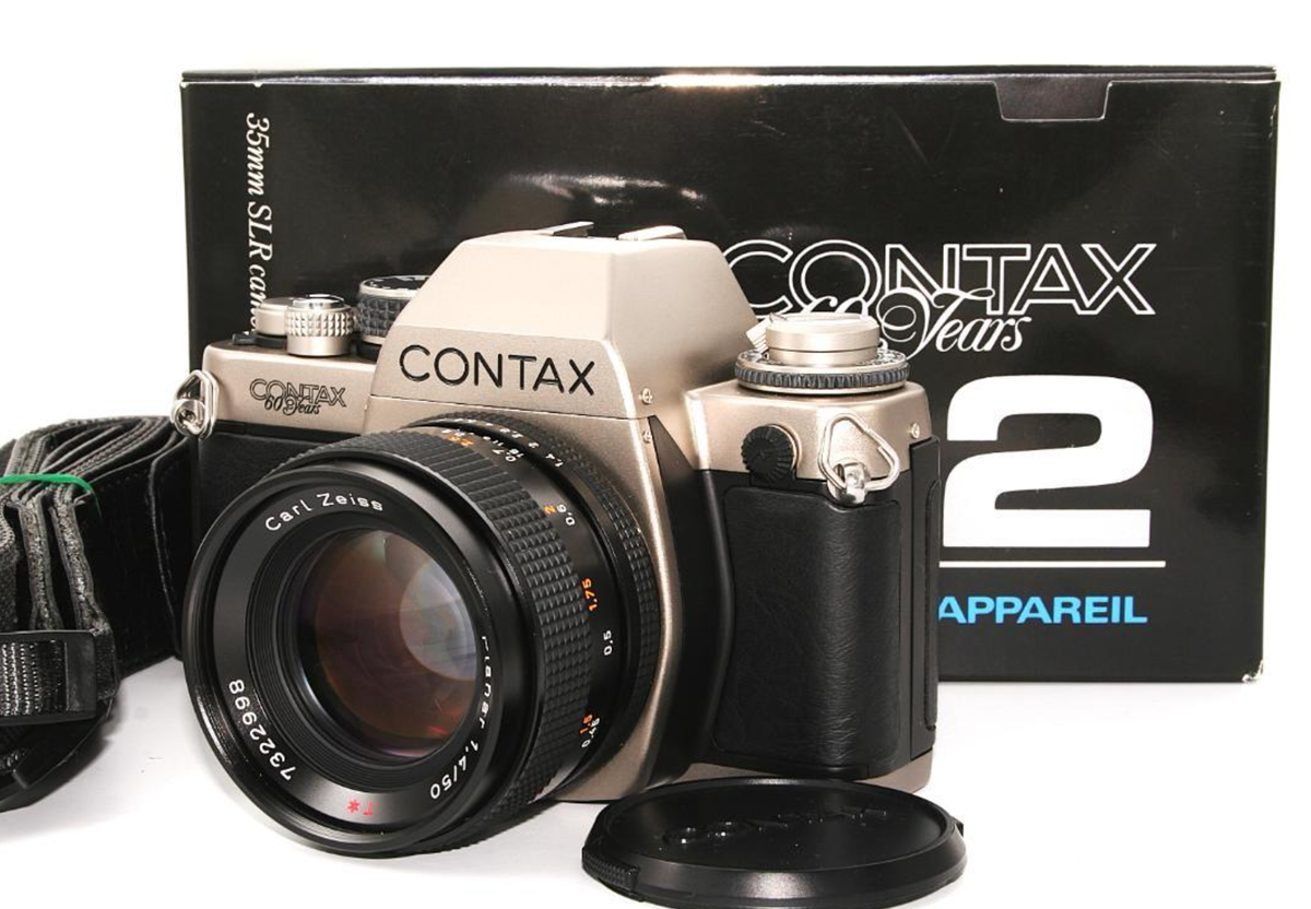 Near Mint】 Contax S2 60th Years Model Film Camera w/ 50mm Near Mint】 Contax S2 60th Years Model Film Camera w/ 50mm