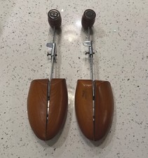 Vintage Pair of Florsheim Adjustable Stretchers Men's Shoes Wooden Shoe Trees 3
