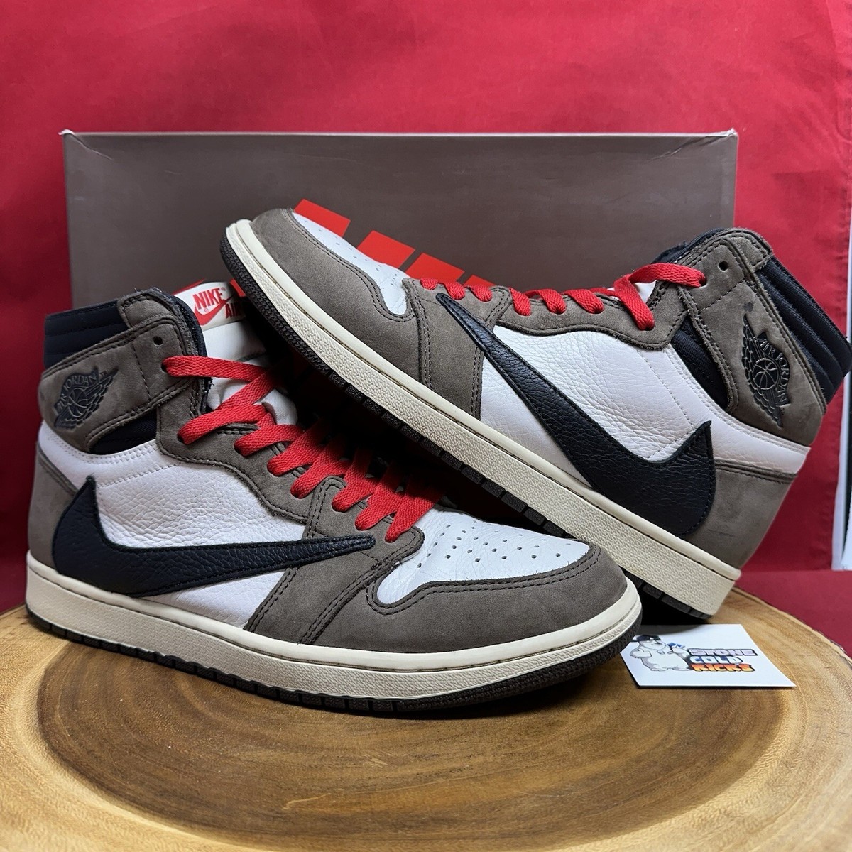 TravisScott×Air Jordan1 CD4487-100 US9.5 Travis Scott × Nike Air Jordan 1 Retro High OG TS SP CD4487