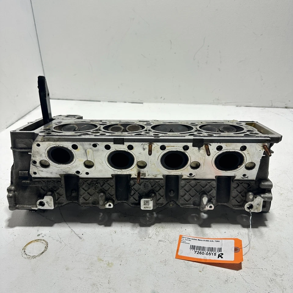 Motor culata lateral derecha 114 k Mercedes-Benz S550 4,6 L 2012-2017 OEM Foto 3 de 4