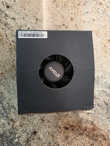 NEW IN BOX AMD WRAITH STOCK COOLER FOR AM4 CPU PROCESSORS 712-000052 - Picture 1 of 4