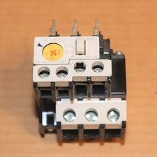 One Fuji Electric TK-E02 Motor Starter Overload Relay  0.48-0.72A