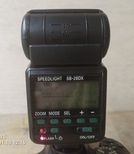 Nikon SB-28DX Speedlight Very Good Condition Used