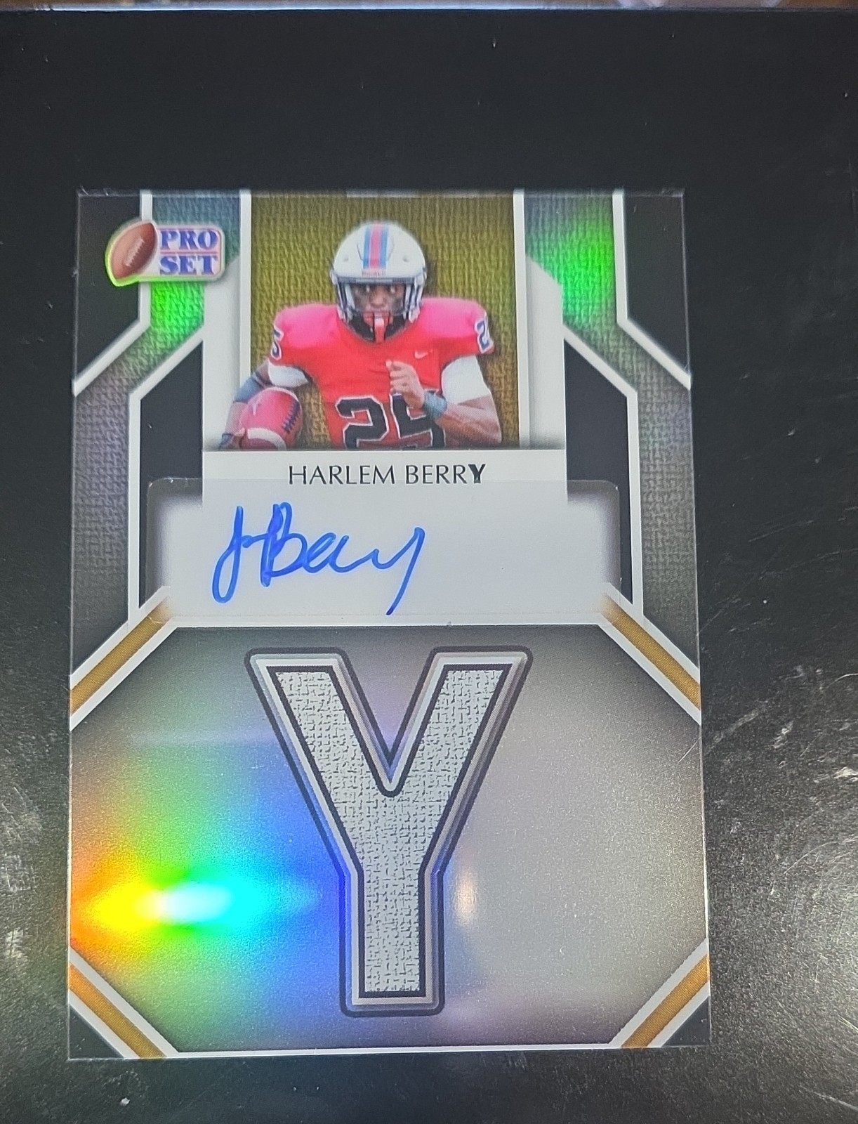 2025 Leaf Pro Set Metal - Surname Signatures Harlem Berry #SS-HB1 Silver...