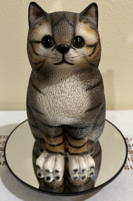 VTG The Harvey Knox Kingdom Ceramic Tabby Cat Figurine House of Global Art