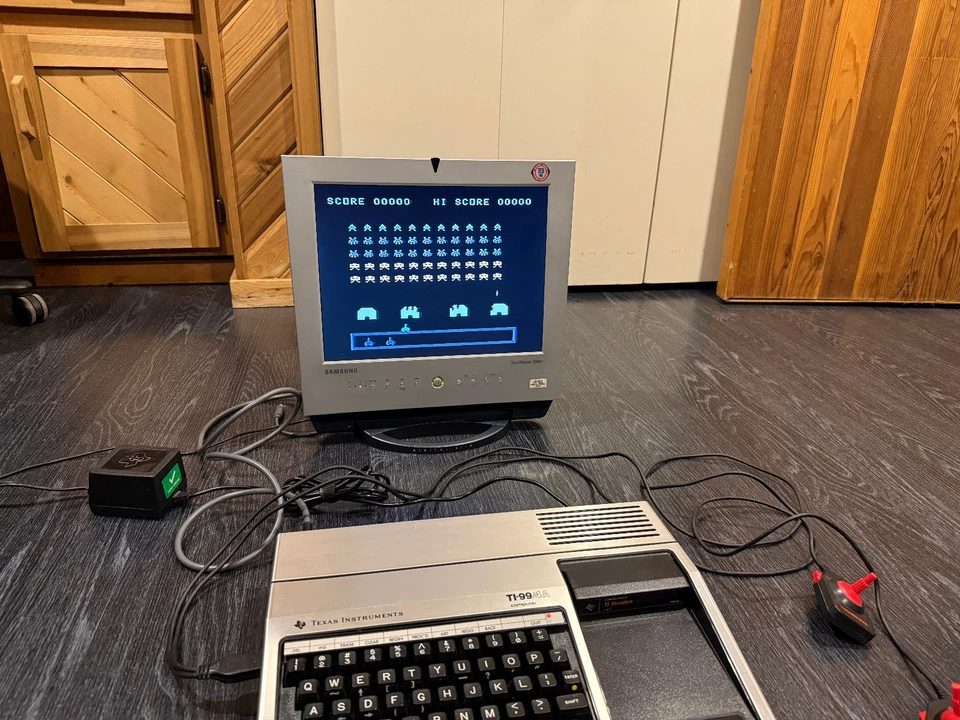 TI-99/4a Computersystem - Bild 3 von 4