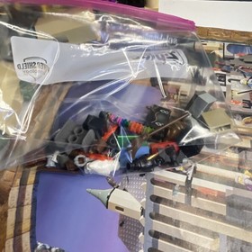 Lego Harry Potter 2001 Hogwarts Castle #4709 Complete Instructions Box And Ads